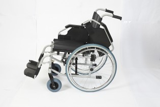 ROLİD 100 ÖZELLİKLİ MANUEL TEKERLEKLİ SANDALYE ROLİD 100 ÖZELLİKLİ MANUEL TEKERLEKLİ SANDALYE